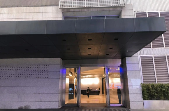 Employee Relations Management in Corporate Relocation Scenarios: Legal Analysis of Severance Pay and Compliance Recommendations